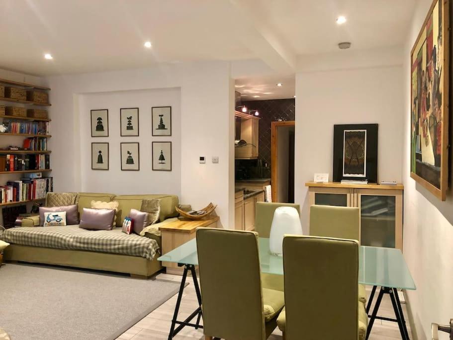 Quiet Kensington Flat Ideal For Central London Kültér fotó