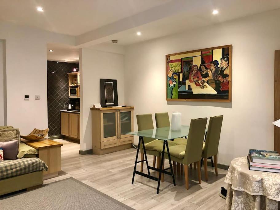 Quiet Kensington Flat Ideal For Central London Kültér fotó